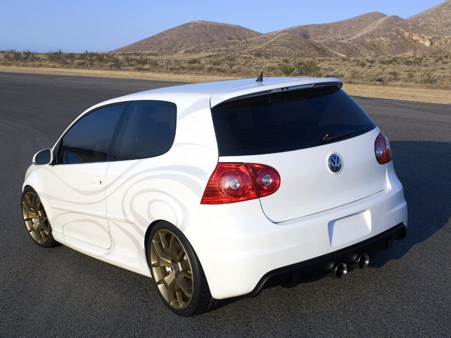  Volkswagen Golf Thunder Bunny Concept 2006 года  (фото 9 из 11)
